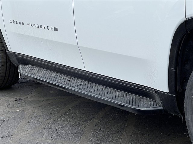 New 2026 Jeep Grand Wagoneer 4WD w/ Premium Group I image 9