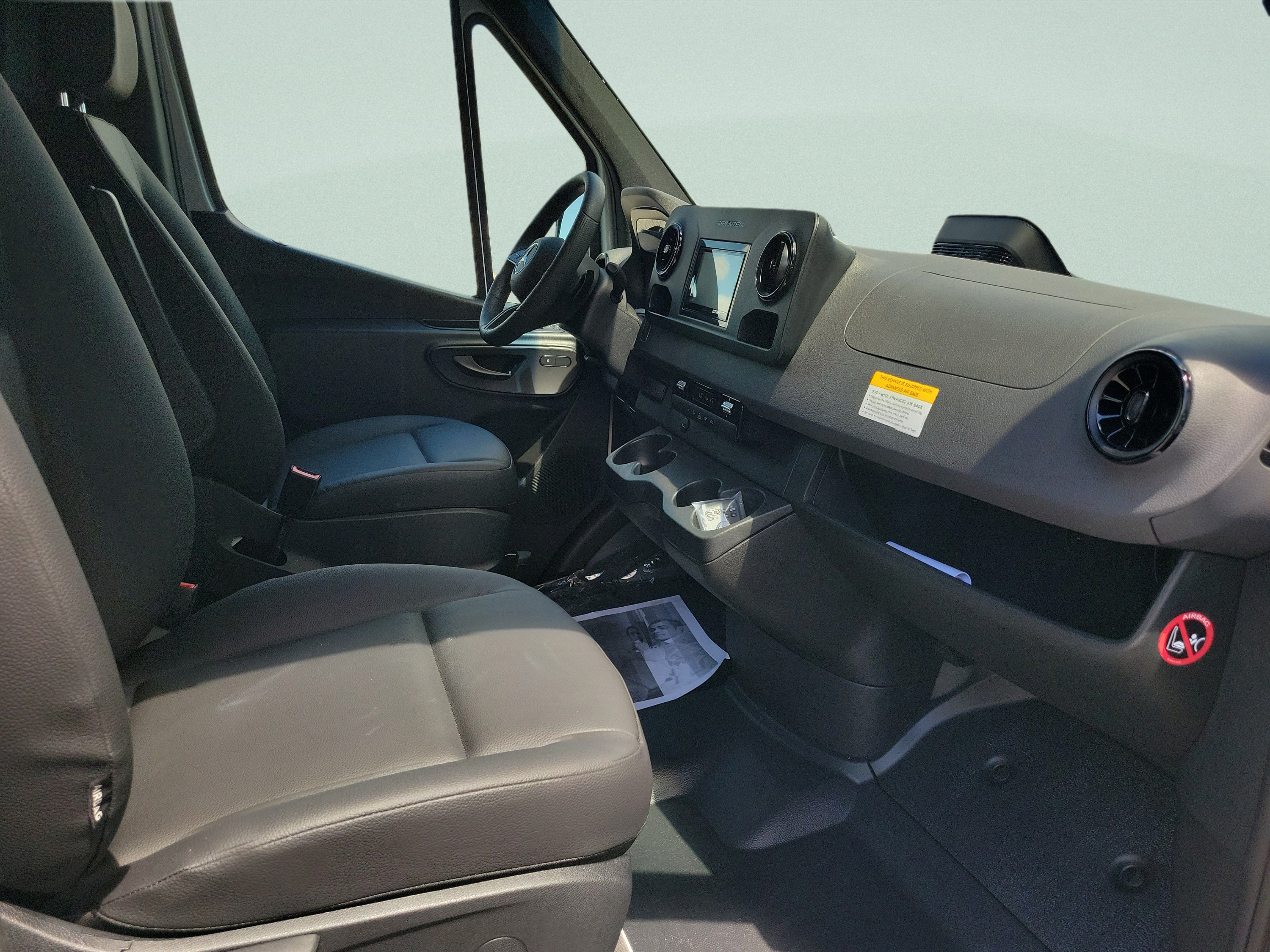New 2025 Mercedes-Benz Sprinter 2500 image 10