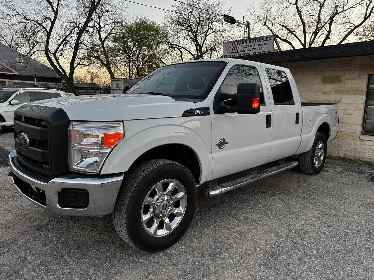 Used 2015 Ford F250 XL w/ Power Equipment Group AWD/4WD image 24