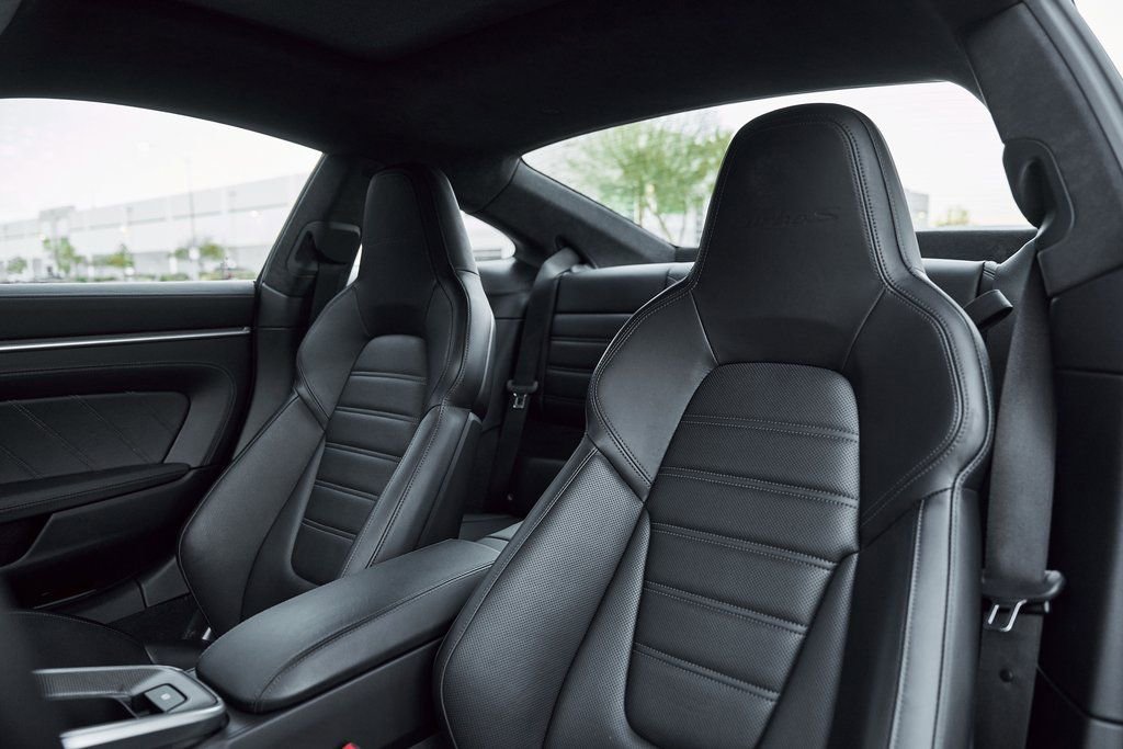 Used 2021 Porsche 911 Turbo S AWD/4WD image 37