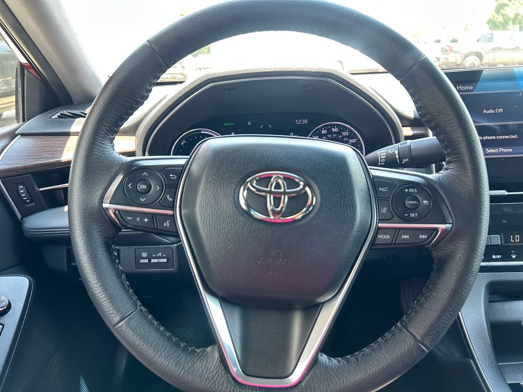Certified 2021 Toyota Avalon XLE FWD image 16