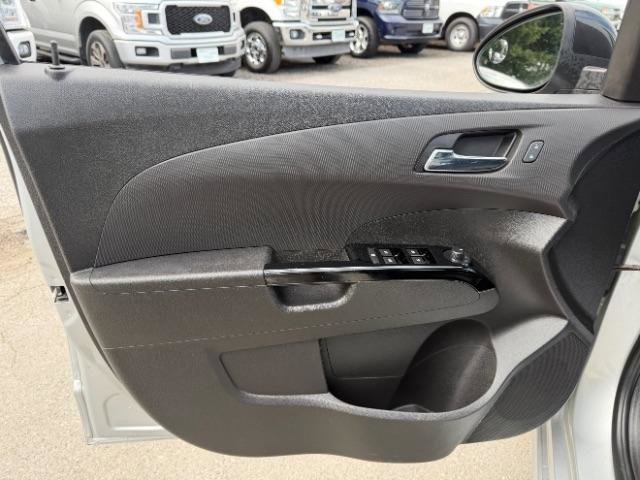 Used 2014 Chevrolet Sonic RS image 15