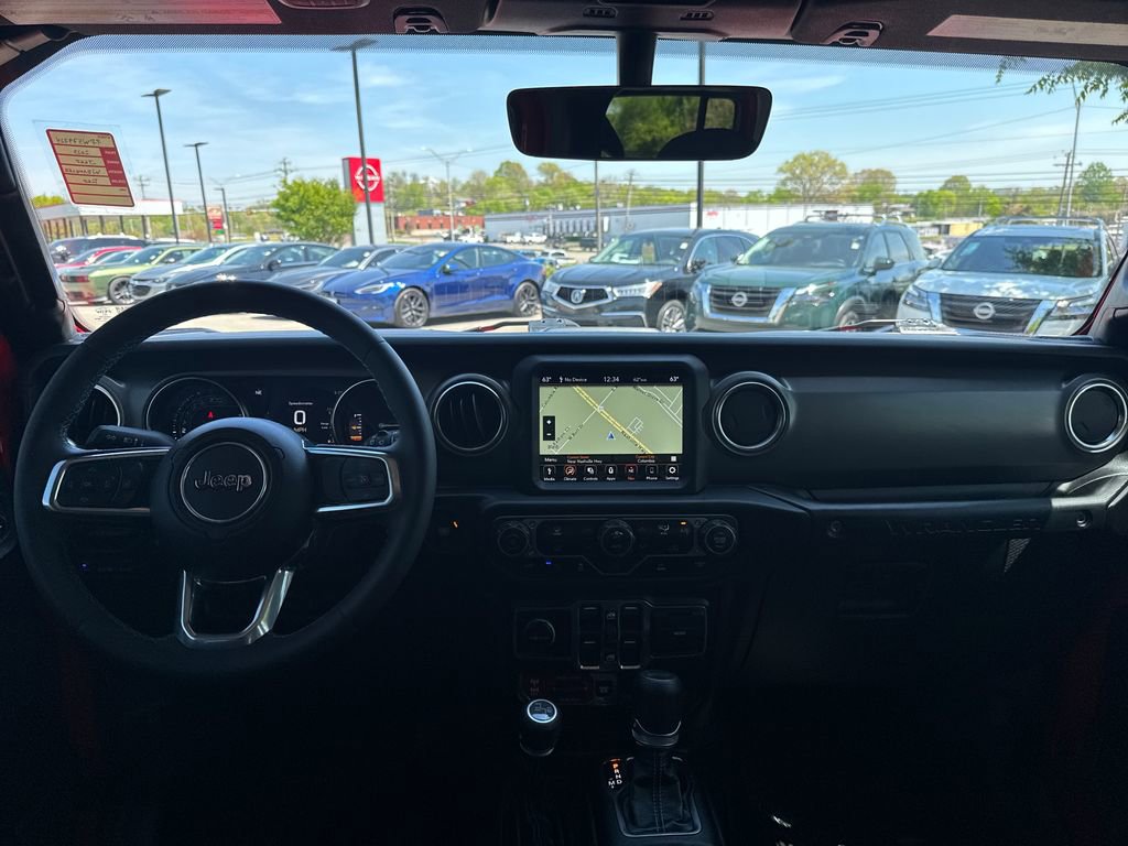 Used 2023 Jeep Wrangler Unlimited Rubicon 4xe image 24