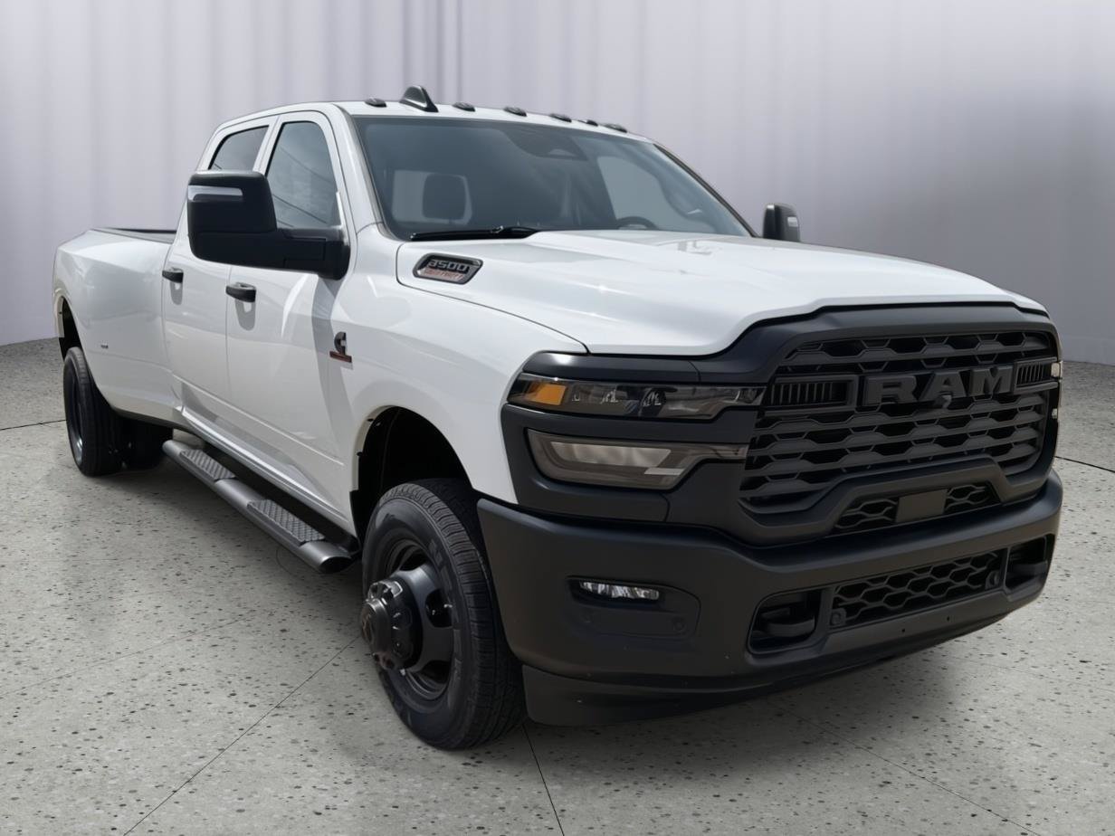 New 2026 RAM 3500 Tradesman AWD/4WD image 6