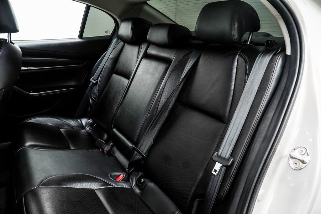 Used 2022 MAZDA MAZDA3 s image 41