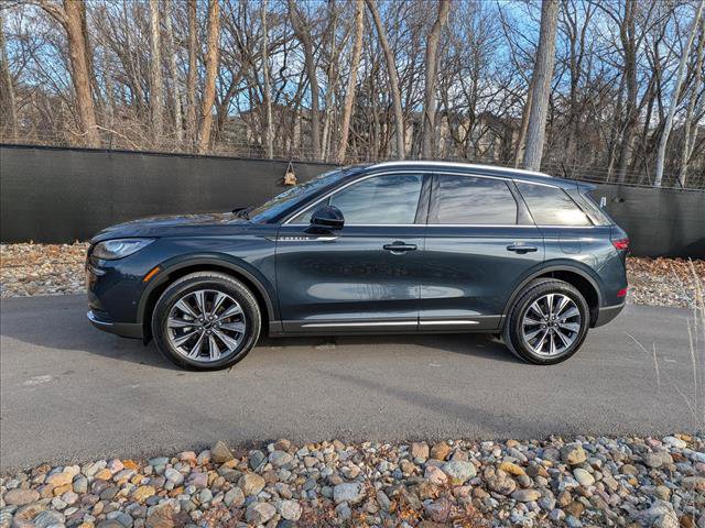 Certified 2022 Lincoln Corsair Reserve w/ Equipment Group 201A image 2