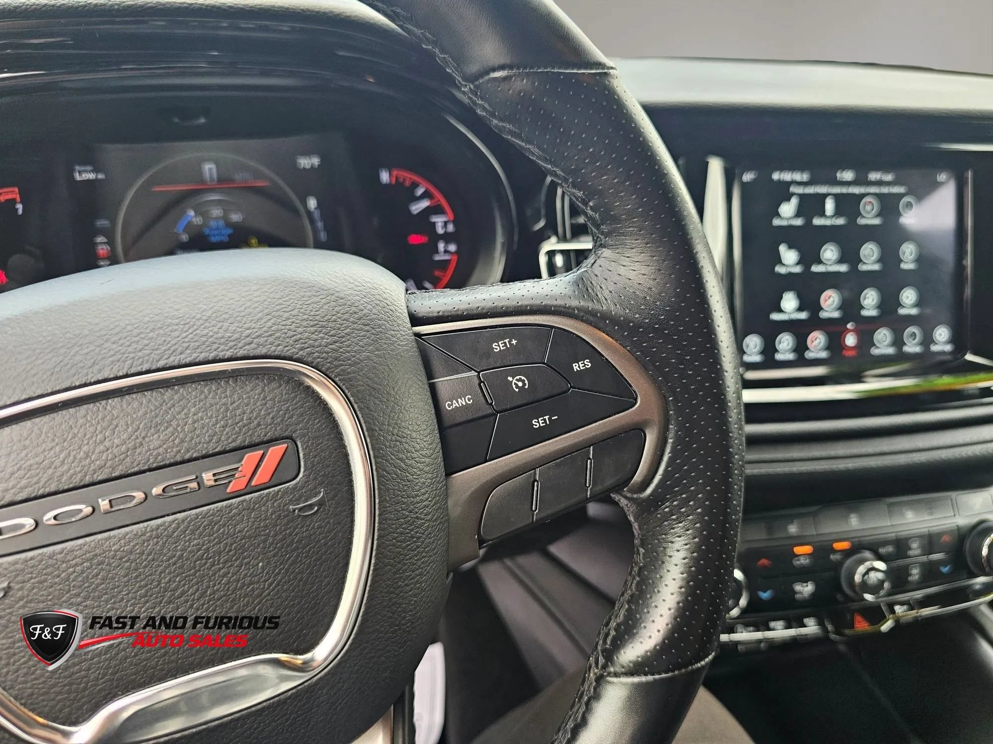 Used 2023 Dodge Durango SXT RWD image 19