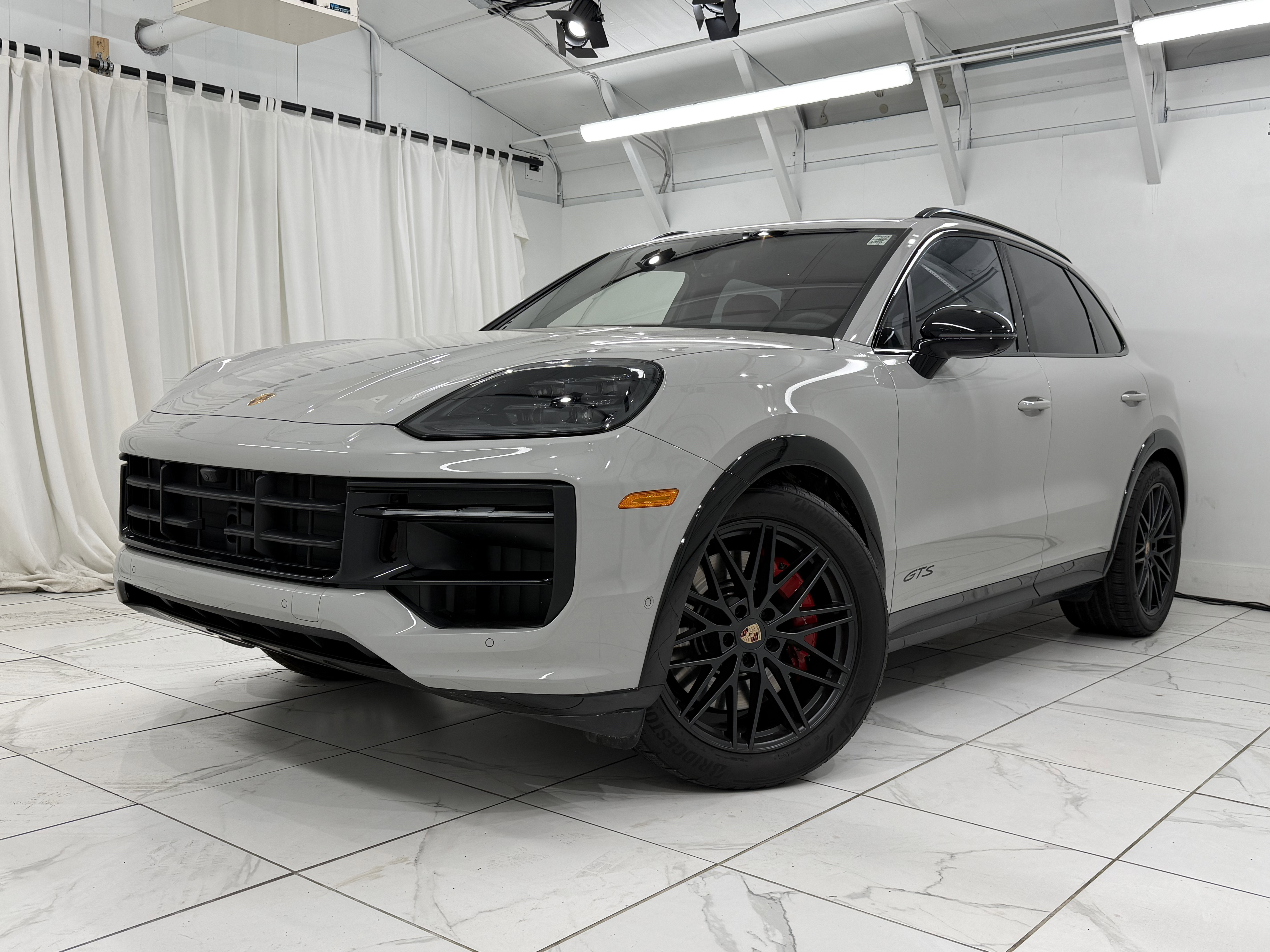 Certified 2026 Porsche Cayenne GTS image 7