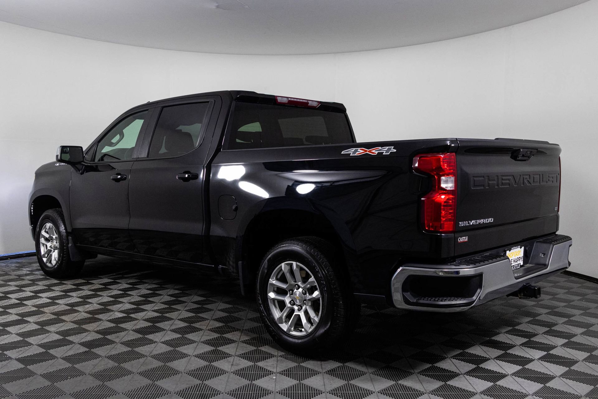 Used 2023 Chevrolet Silverado 1500 LT image 10