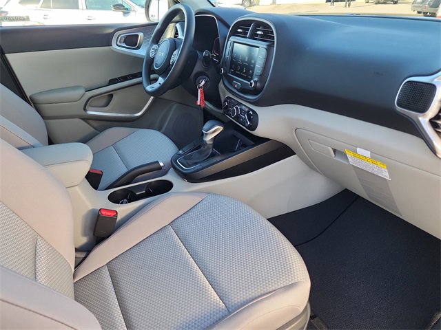 New 2025 Kia Soul LX w/ LX Technology Package image 16