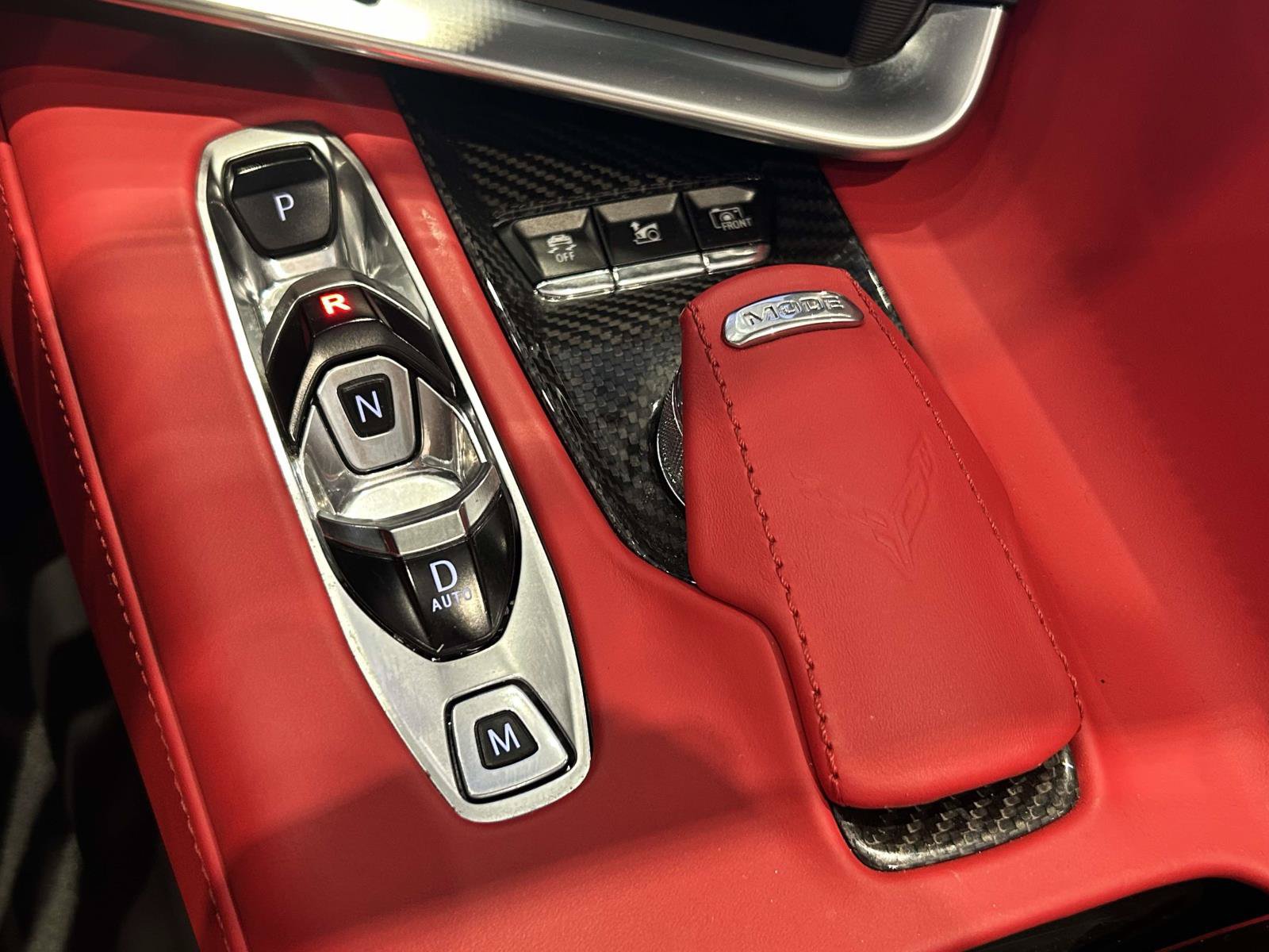 Used 2021 Chevrolet Corvette Stingray Premium Conv w/ Z51 Performance Package RWD image 25
