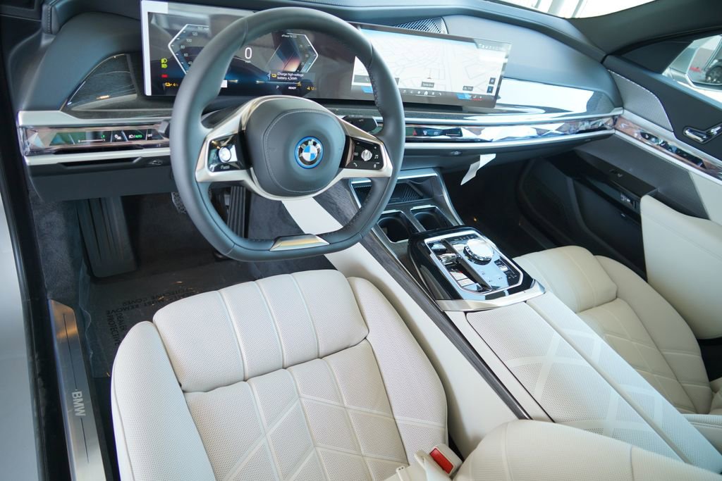 New 2026 BMW i7 xDrive60 AWD/4WD image 12