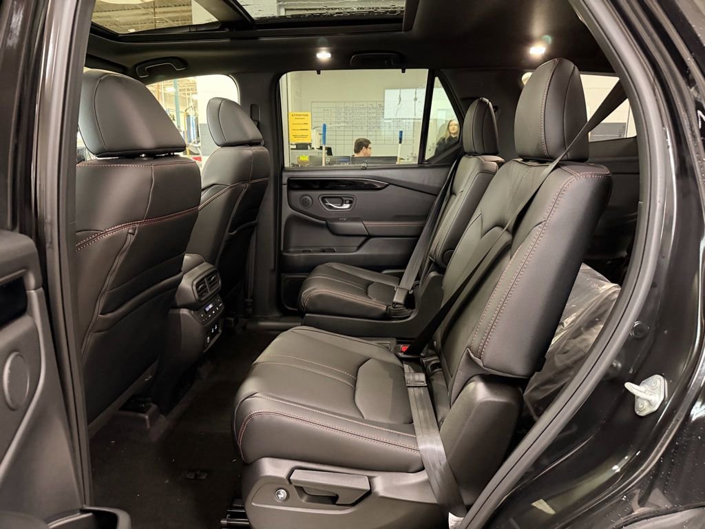 New 2026 Honda Pilot TrailSport image 16