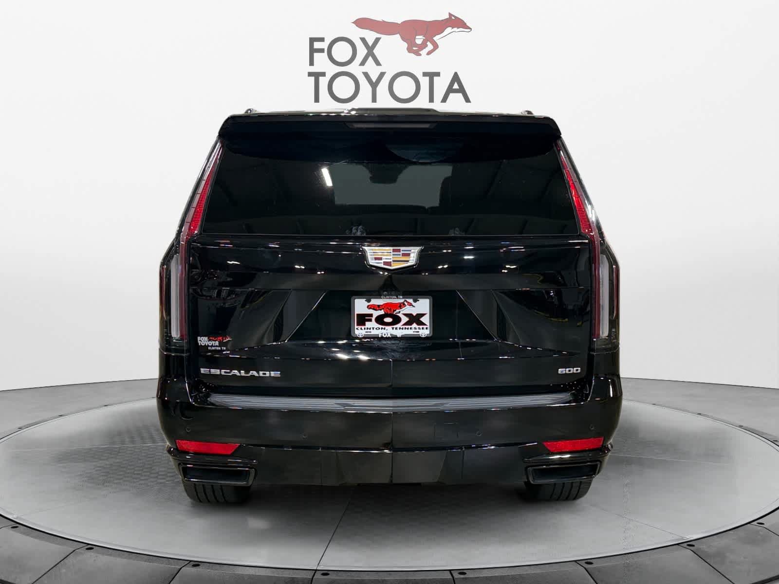 Used 2023 Cadillac Escalade Sport AWD/4WD image 5