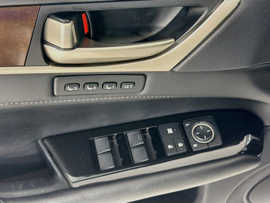 Used 2013 Lexus GS 350 AWD w/ Premium Pkg image 18