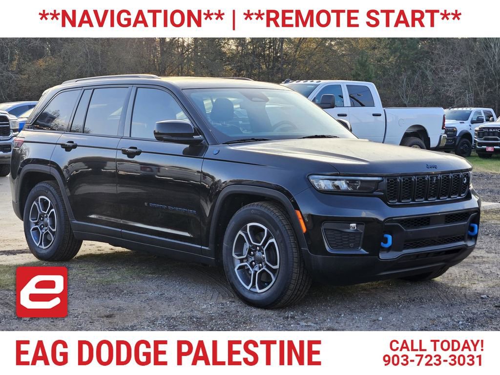 Used 2023 Jeep Grand Cherokee Trailhawk w/ Advanced Protech Group II AWD/4WD image 1