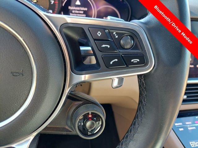 Used 2023 Porsche Cayenne Platinum Edition image 30