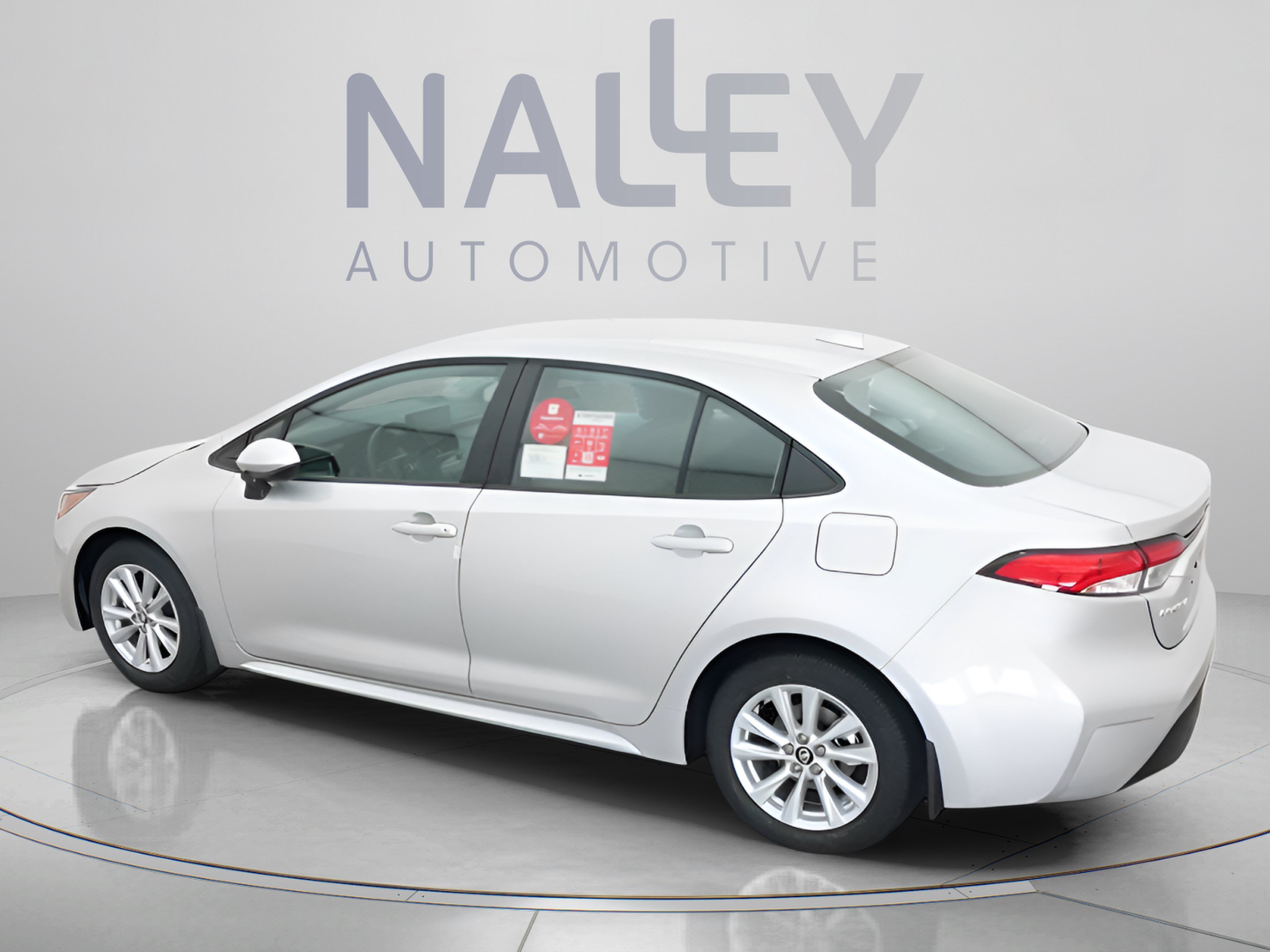New 2027 Toyota Corolla LE w/ LE Premium Package FWD image 4