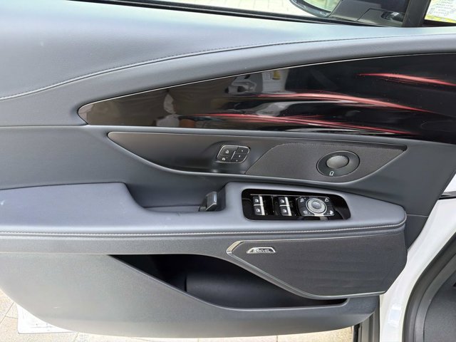 New 2026 Lincoln Nautilus Premier w/ Equipment Group 102A AWD/4WD image 9