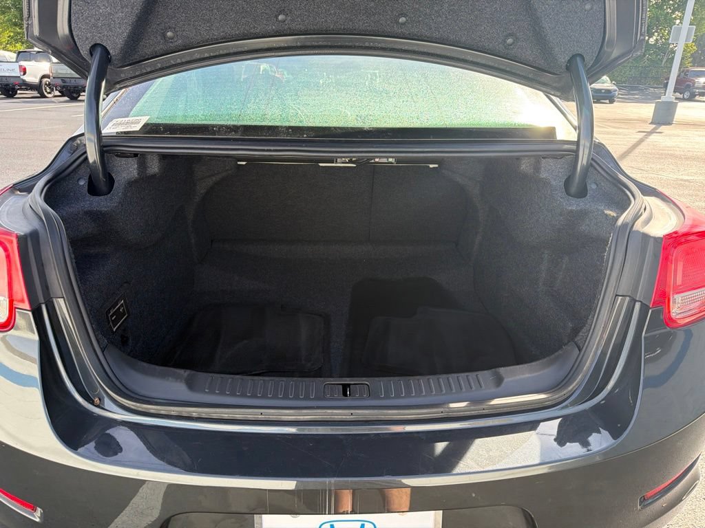Used 2015 Chevrolet Malibu LT FWD image 20