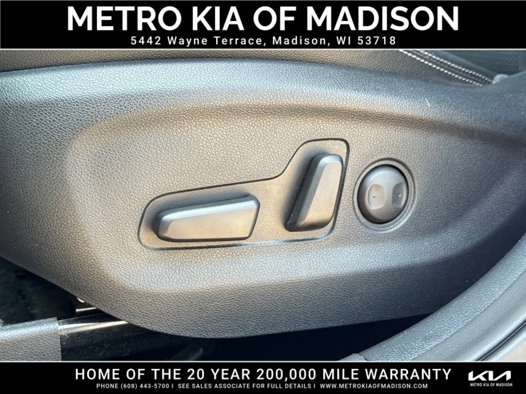 Used 2017 Kia Sportage EX w/ EX Technology Package AWD/4WD image 14