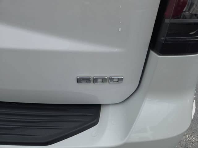 Certified 2023 Cadillac Escalade Premium Luxury Platinum w/ LPO, Radiant Package AWD/4WD image 53