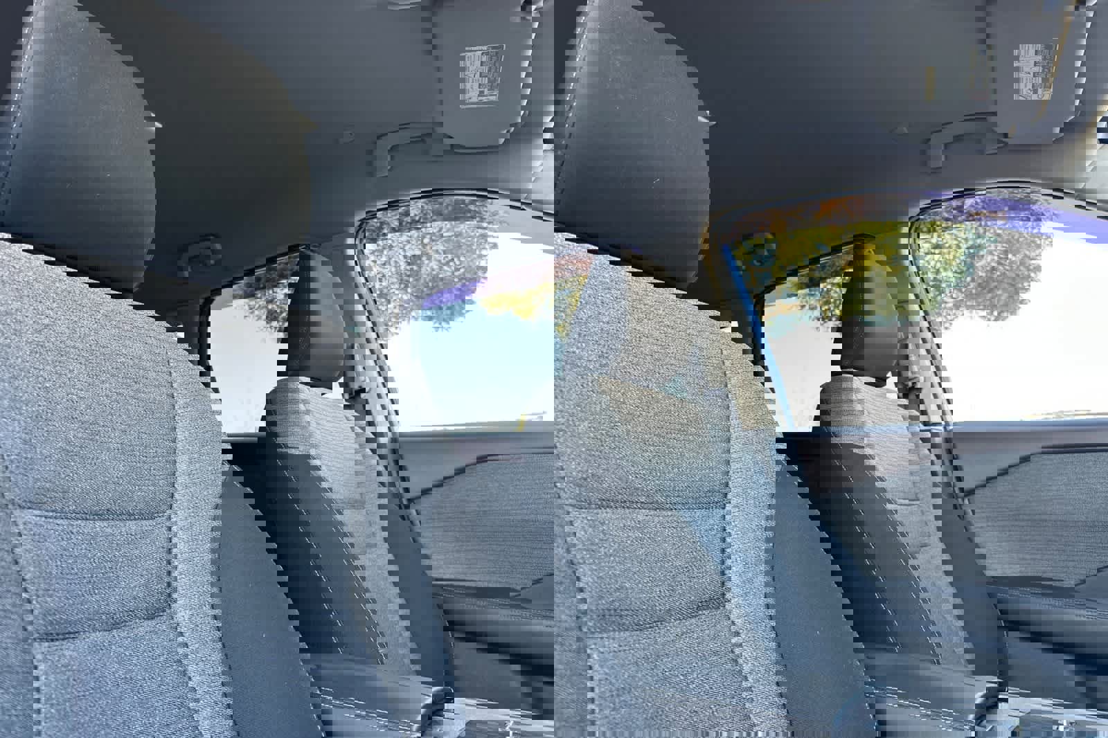 Used 2023 Nissan Rogue SV image 17