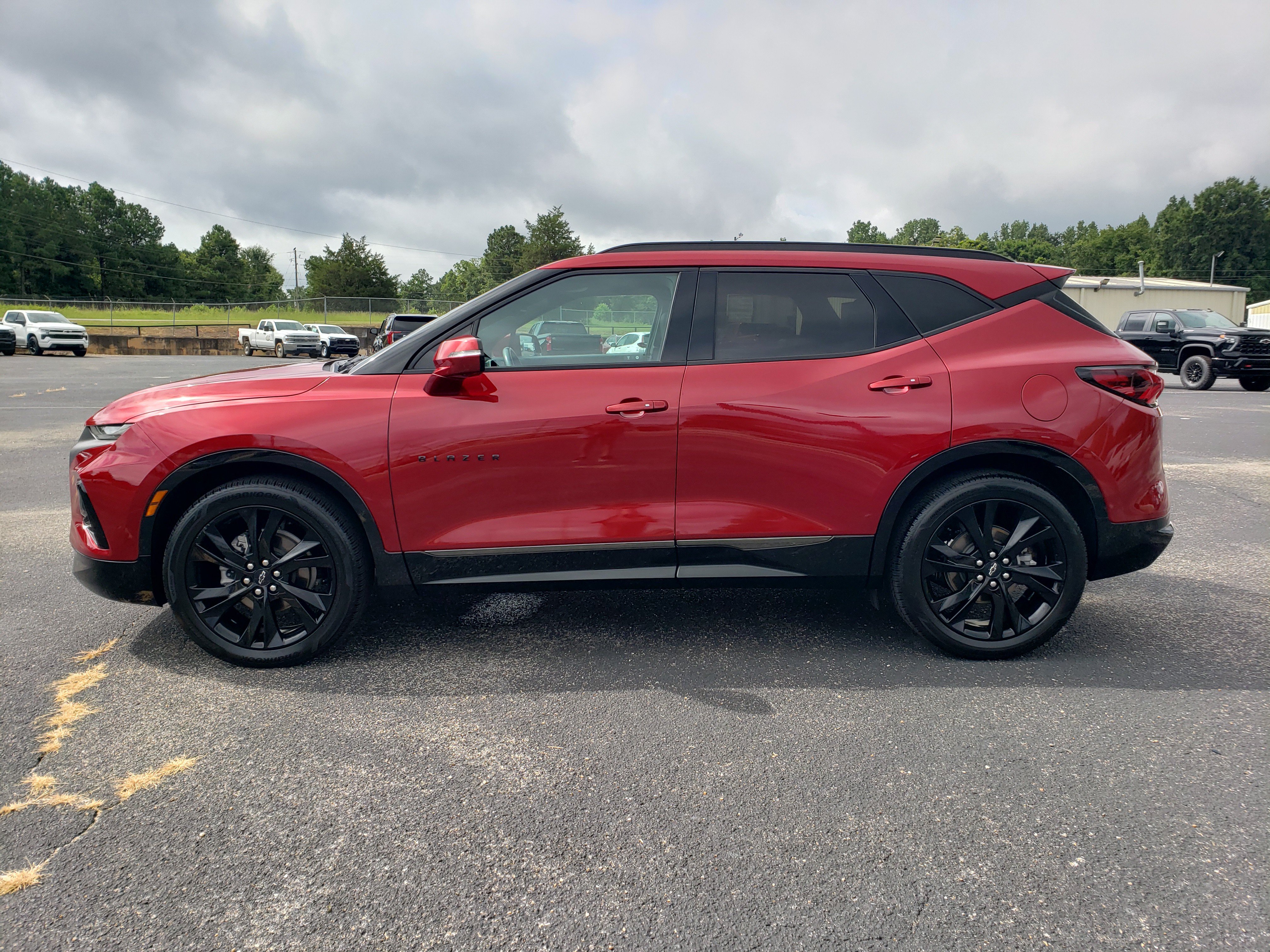 Used 2021 Chevrolet Blazer RS w/ Enhanced Convenience Package FWD image 6