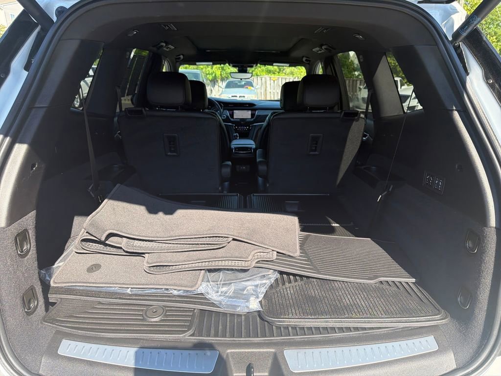 Certified 2024 Cadillac XT6 Premium Luxury w/ Technology Package AWD/4WD image 12