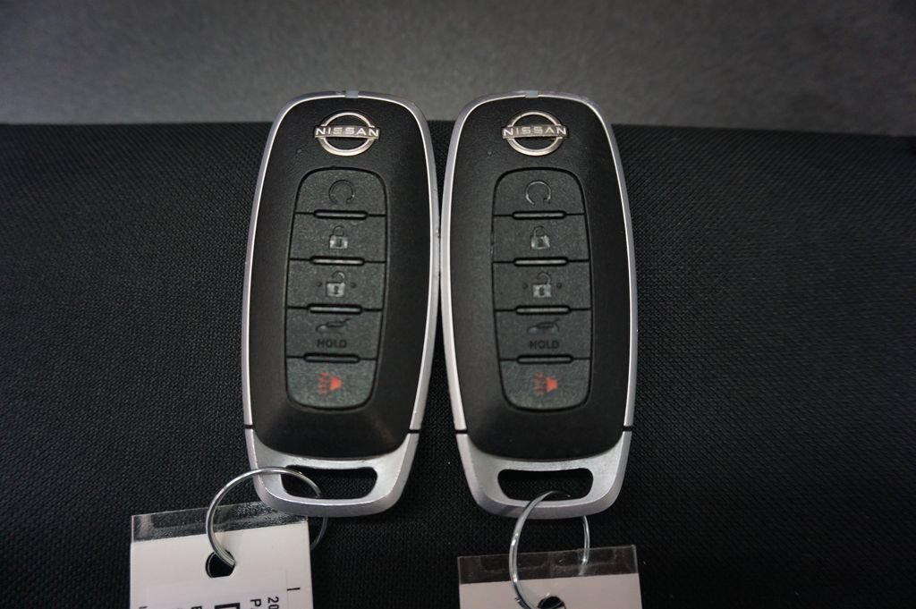 Used 2023 Nissan Pathfinder SL w/ SL Premium Package FWD image 19