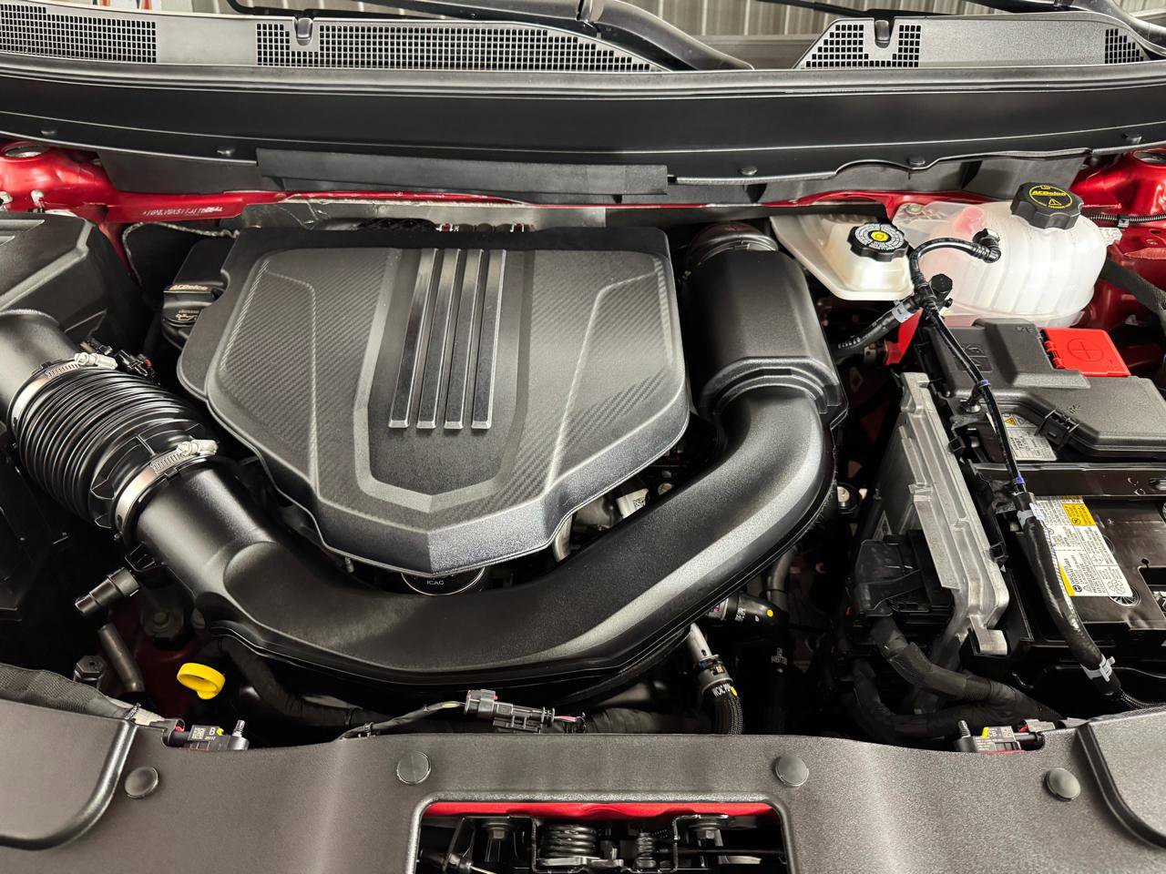 Used 2026 Chevrolet Traverse LT w/ Driver Confidence Package image 9