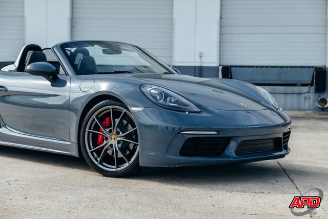 Used 2017 Porsche 718 Boxster S image 23