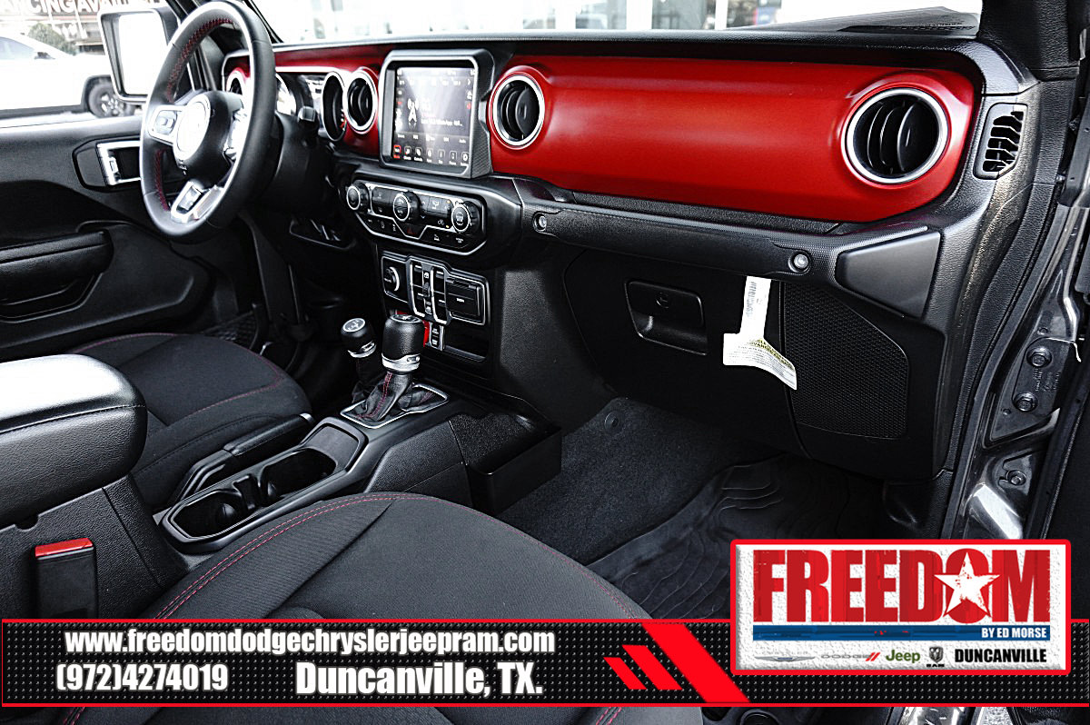Used 2023 Jeep Gladiator Rubicon AWD/4WD image 12