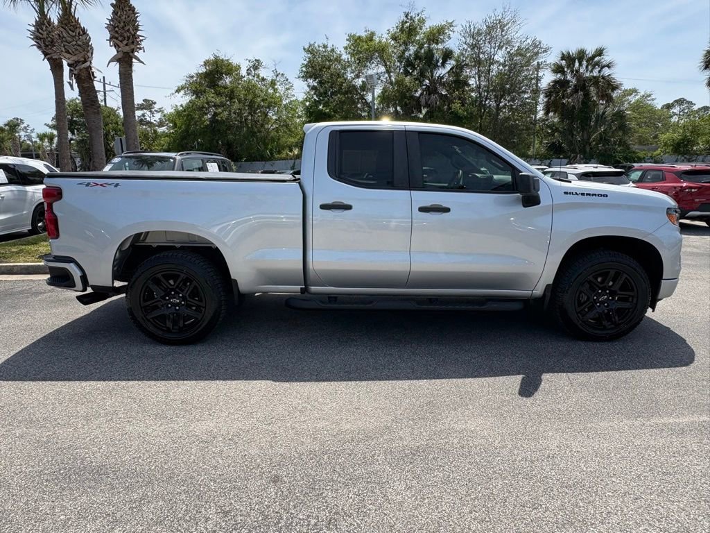 Used 2022 Chevrolet Silverado 1500 Custom w/ Rally Edition AWD/4WD image 7