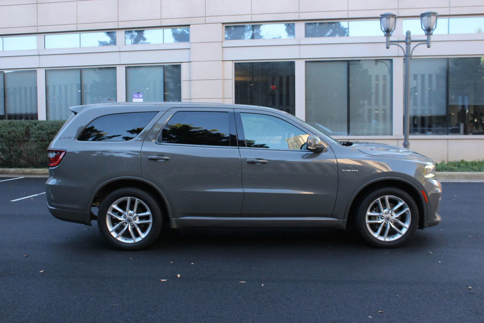 Used 2022 Dodge Durango R/T AWD/4WD image 8