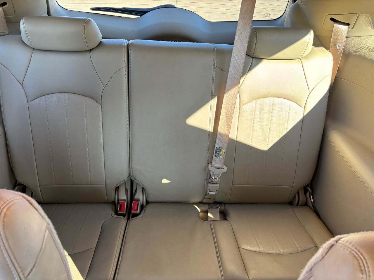 Used 2012 Buick Enclave Leather image 14