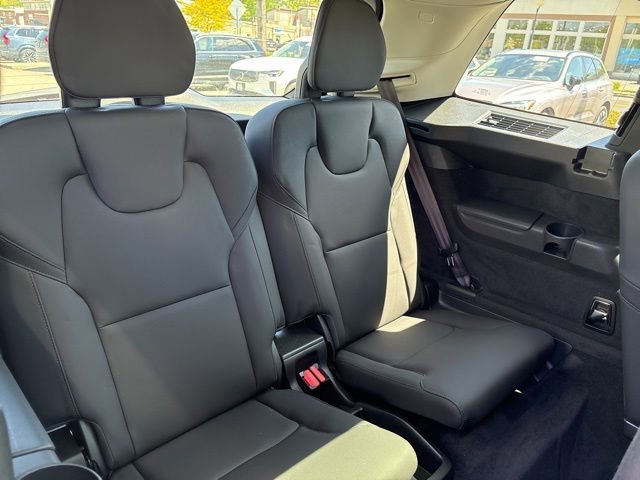 Used 2025 Volvo XC90 B6 Plus AWD/4WD image 15