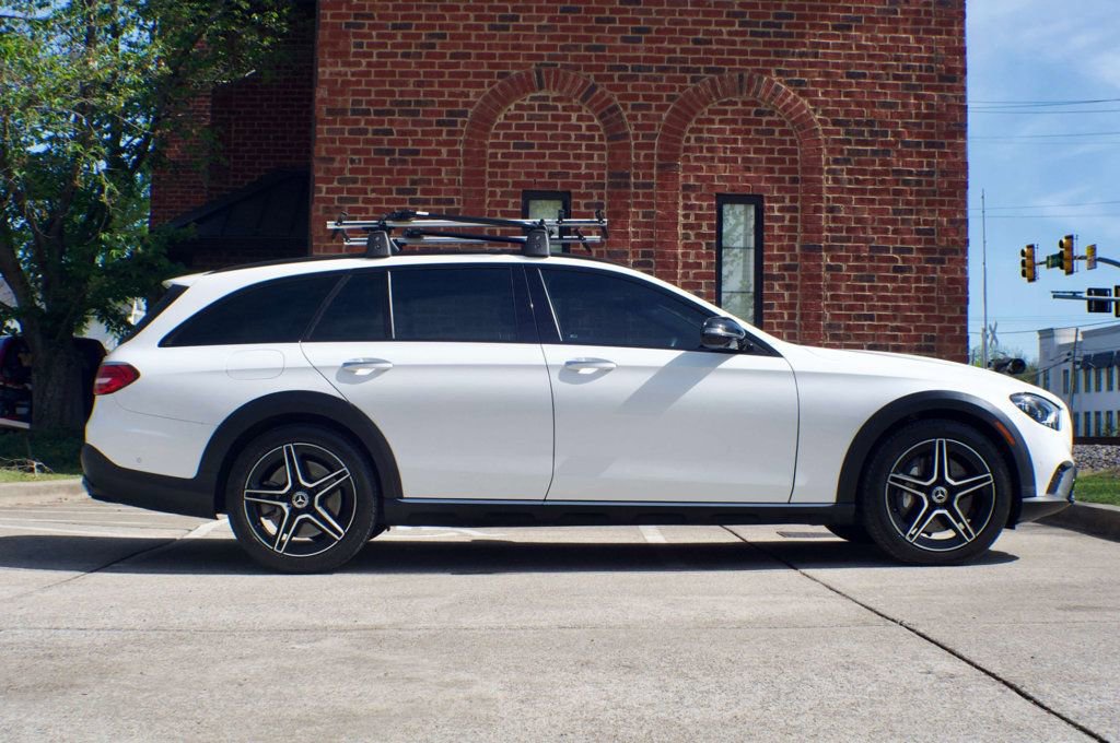 Used 2022 Mercedes-Benz E 450 4MATIC All-Terrain Wagon image 4