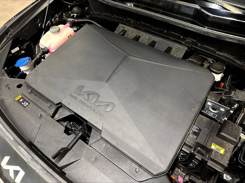 Certified 2023 Kia Niro Wind w/ Wind Preserve Package FWD image 37