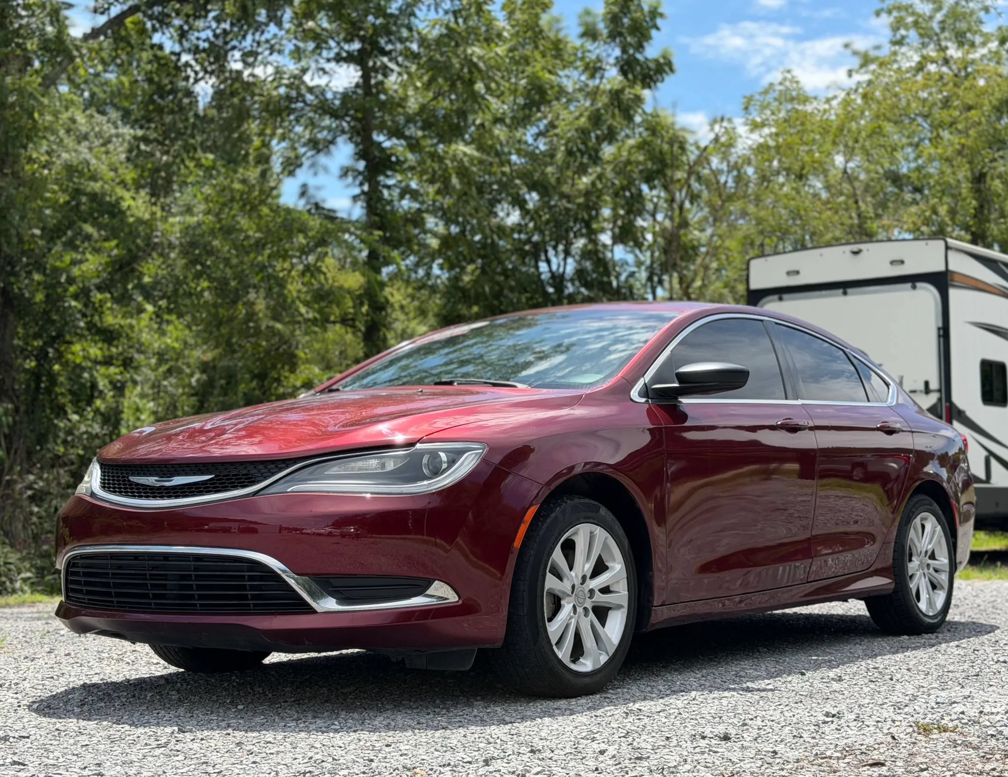 Used 2015 Chrysler 200 Limited FWD image 3