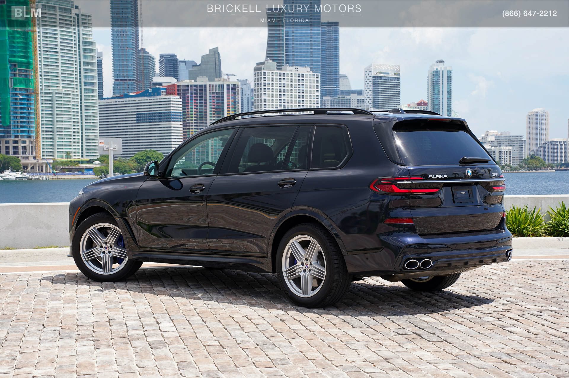 Used 2024 BMW ALPINA XB7 AWD/4WD image 12