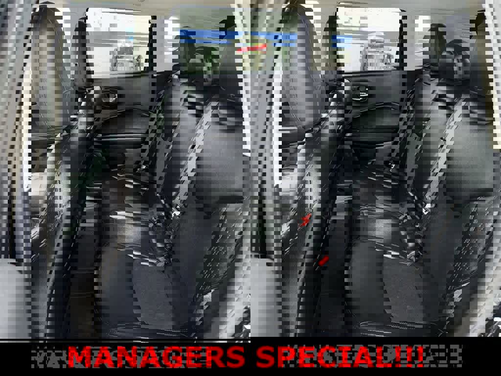 Used 2020 Jeep Compass Latitude w/ Popular Equipment Group image 17