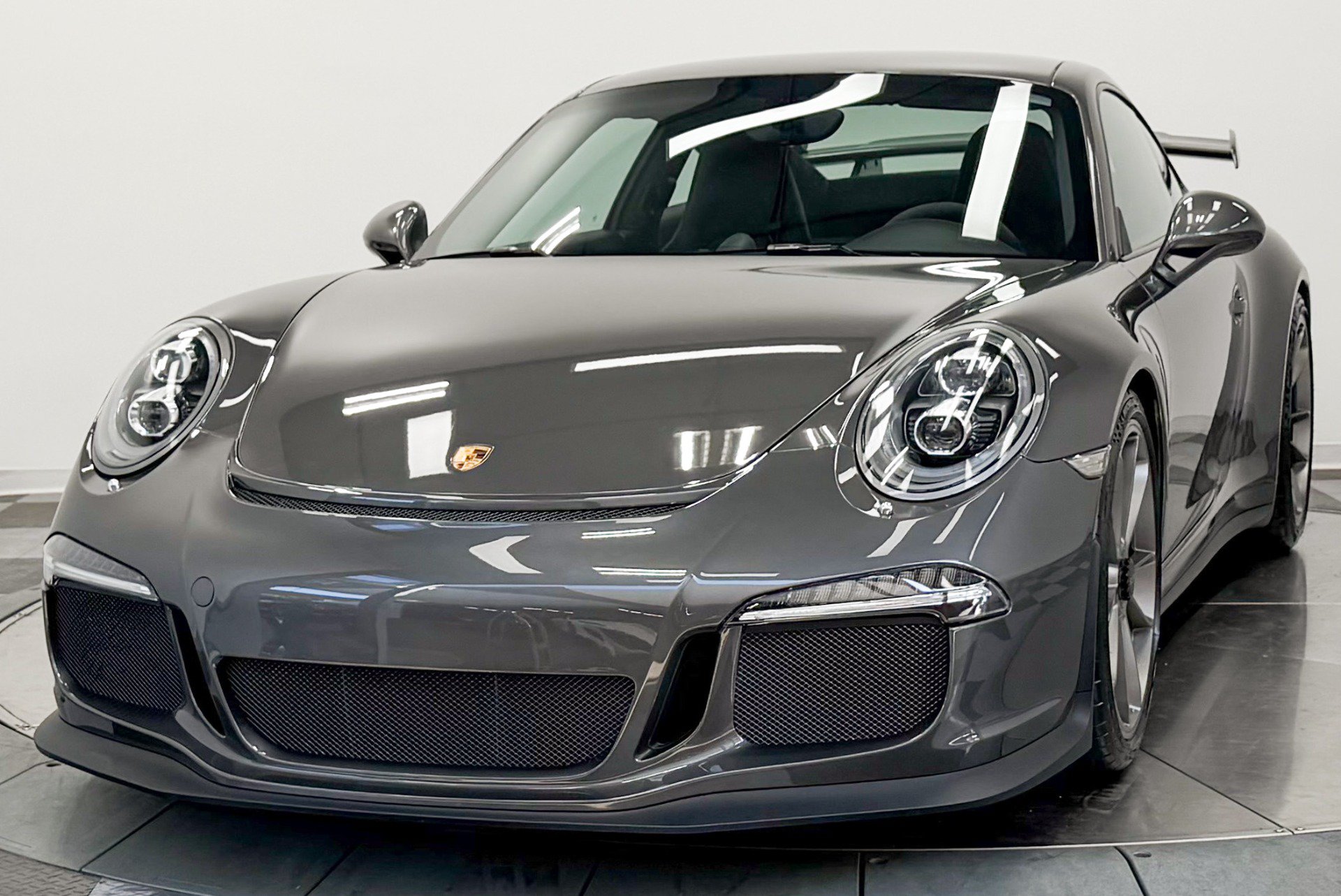 Used 2015 Porsche 911 GT3 RWD image 31