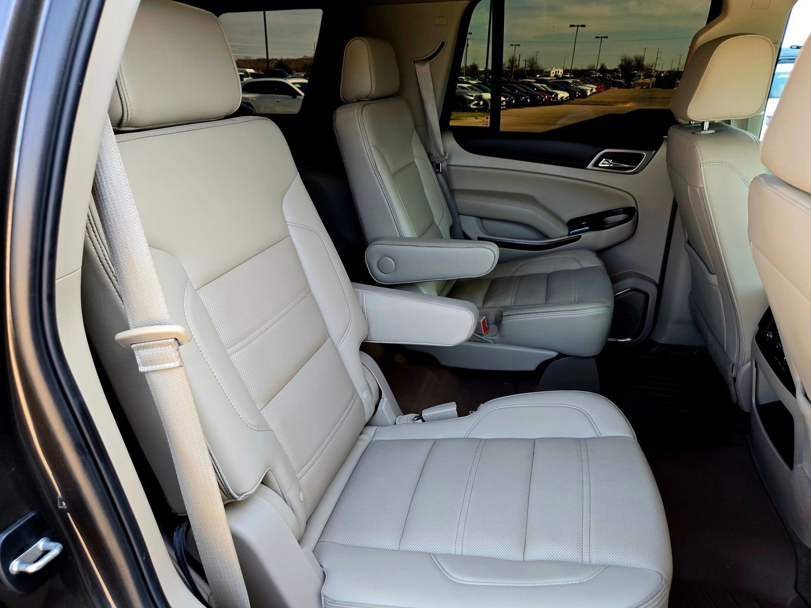 Used 2019 GMC Yukon Denali w/ Denali Ultimate Package image 28