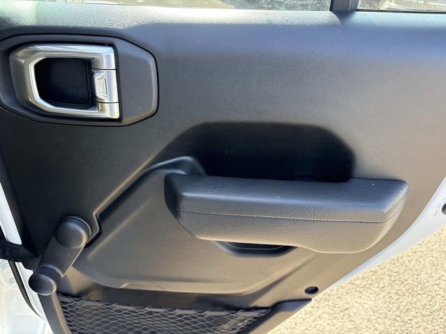 Used 2022 Jeep Gladiator Sport w/ Trailer Tow Package image 20