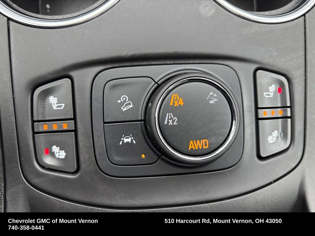 Used 2023 GMC Terrain SLT w/ LPO, Floor Liner Package image 33