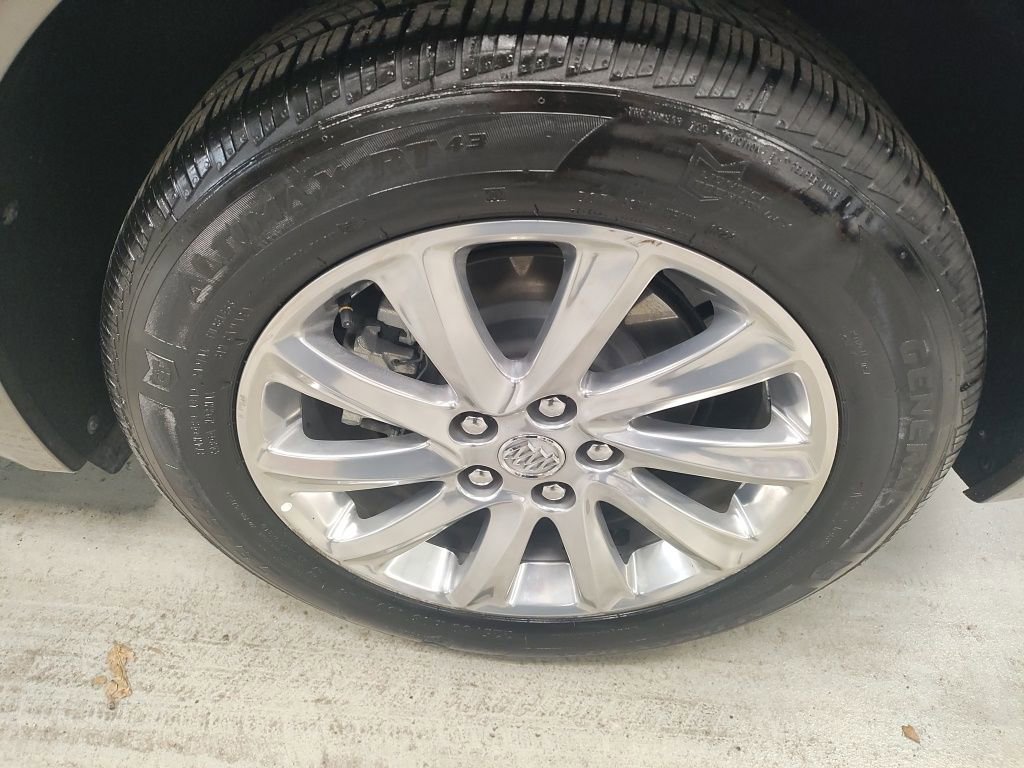 Used 2019 Buick Envision Essence image 19