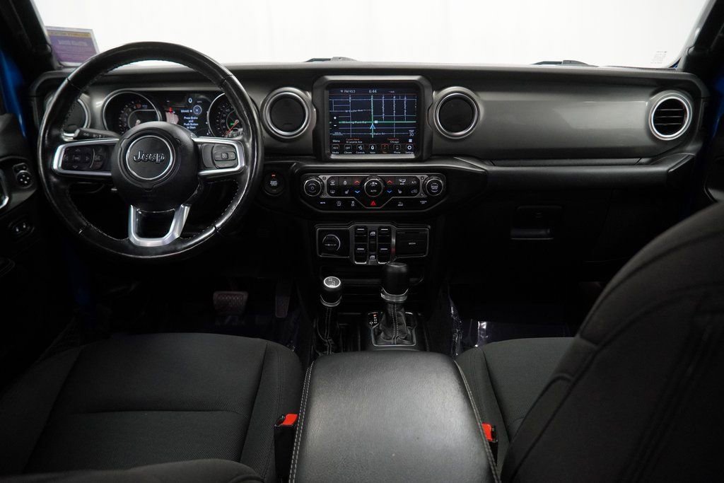 Certified 2022 Jeep Wrangler Unlimited Sahara w/ Cold Weather Group image 28