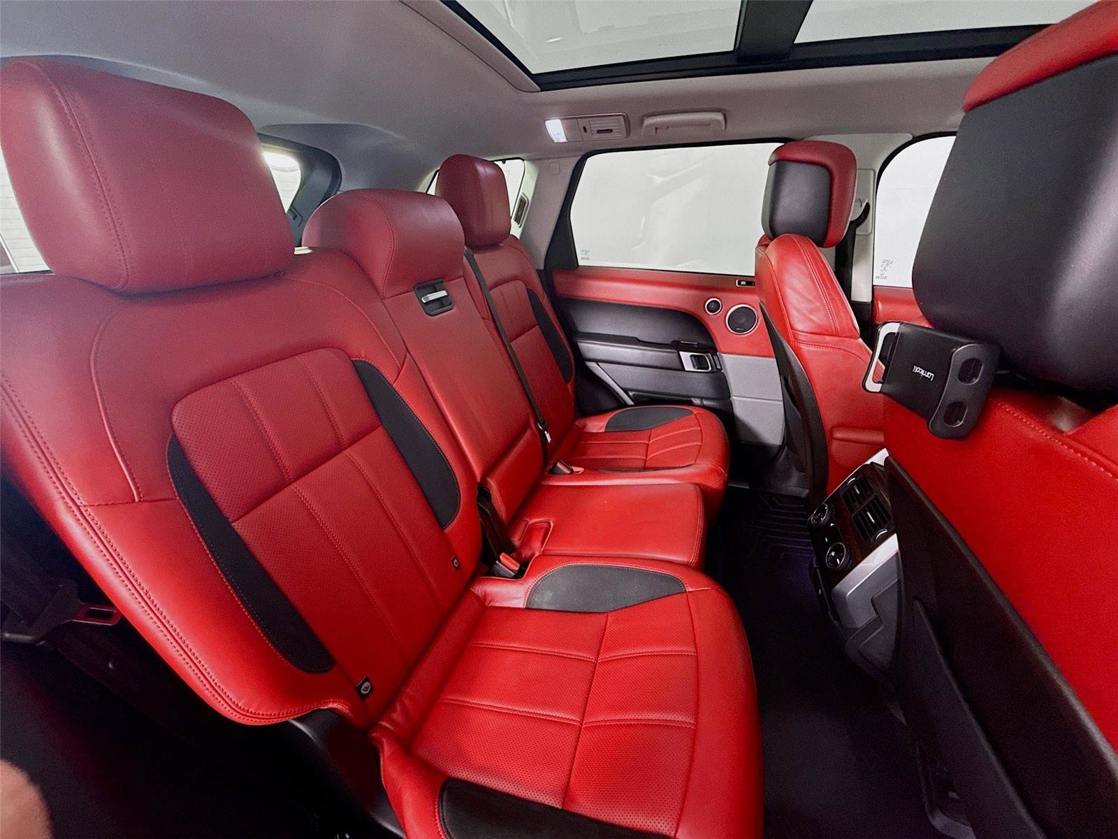 Used 2018 Land Rover Range Rover Sport Supercharged image 22