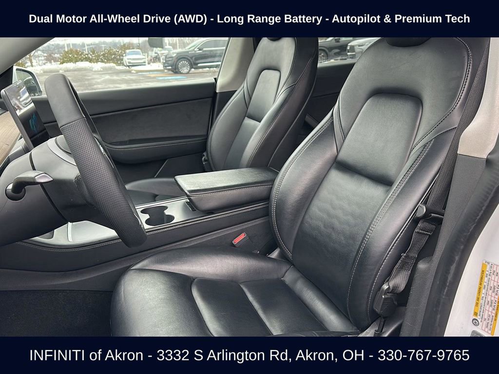 Used 2022 Tesla Model Y Long Range image 36